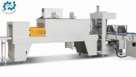 Shrink wrap packaging machine for liquid beverage bottling production line